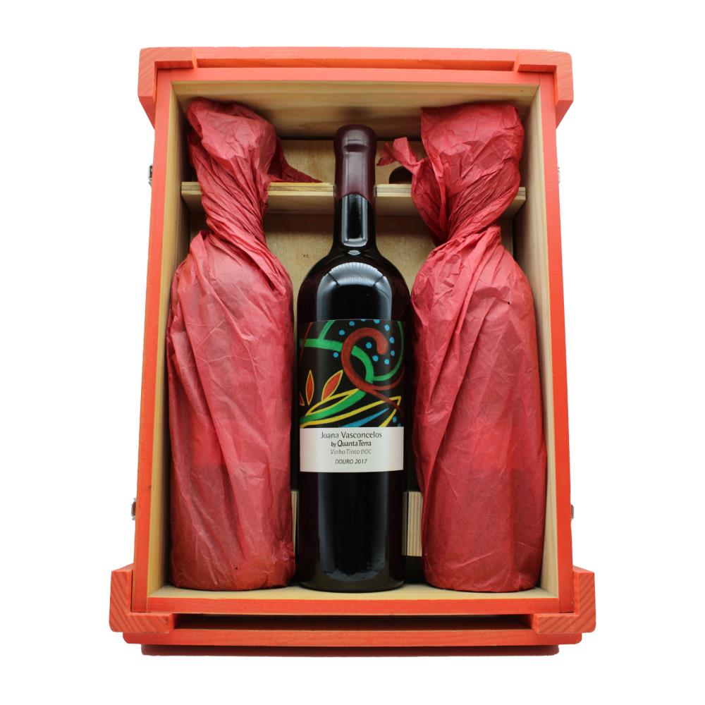 Joana Vasconcelos by Quanta Terra Tinto x3 - Image 3